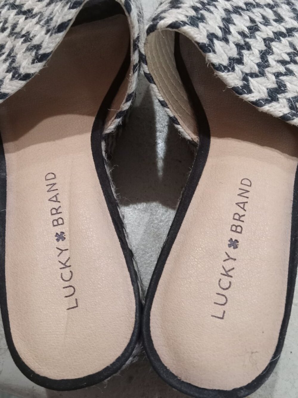 Lucky Brand Platform Shoes Navy Chevron print